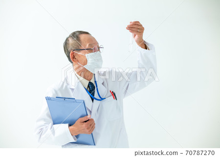 Medical image: A man in a white coat Medical image: A man in a white coat 70787270