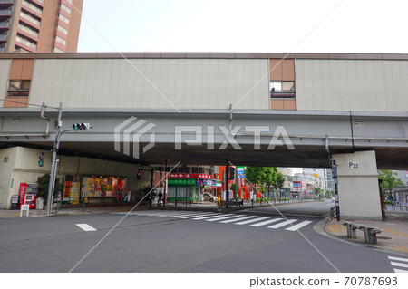 In front of Funabori station in the early morning (Tokyo) In front of Funabori station in the early morning (Tokyo) 70787693