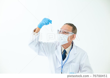 醫學圖像：白色男 70788451