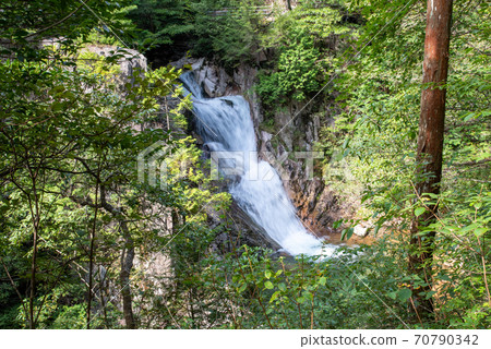龍津瀑布 70790342
