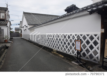 Kikuya Alley Kikuya Alley 70790371