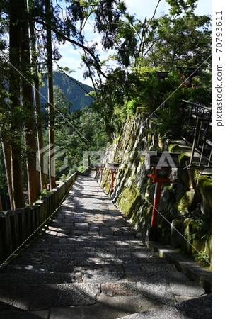 Kurama-dera, zigzag approach, Omotesando Kurama-dera, zigzag approach, Omotesando 70793611