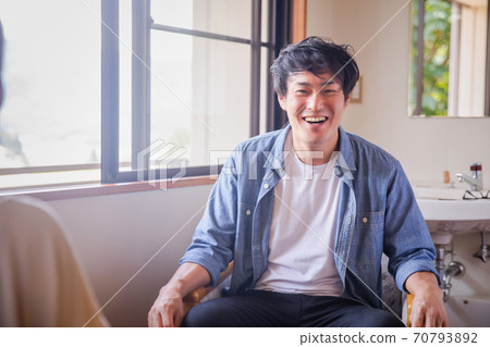 來旅行的人 70793892