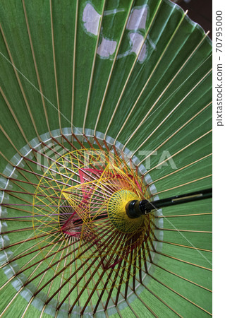 Japanese umbrella craftsman Japanese umbrella Ban umbrella Traditional craft industry Traditional craft Traditional industry Bamboo work Bamboo products Japanese umbrella craftsman Japanese umbrella Ban umbrella Traditional craft industry Traditional craft Traditional industry Bamboo work Bamboo products 70795000