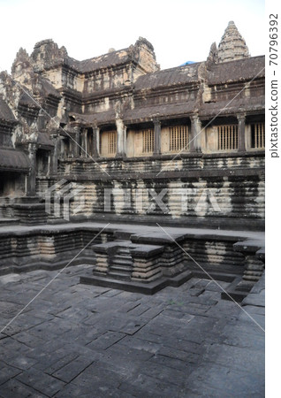 Cambodia, Angkor Wat, bathing pond ruins Cambodia, Angkor Wat, bathing pond ruins 70796392