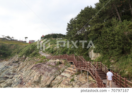 Photo taken at Sinseondae, Tongyeong 70797187
