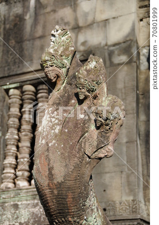 柬埔寨,吳哥遺址,萬代Samre(武士堡),Naga(蛇神) 柬埔寨,吳哥遺址,萬代Samre(武士堡),Naga(蛇神) 70801999