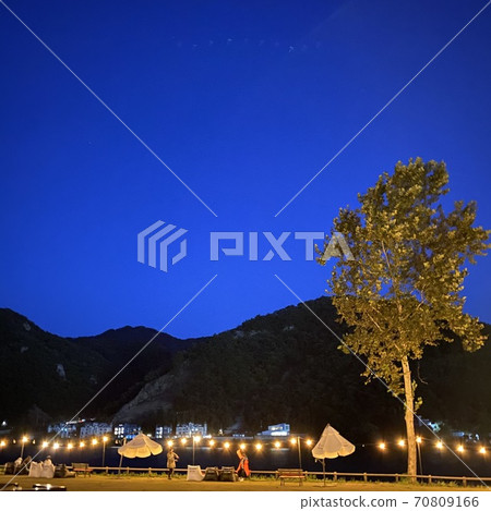 秋天的天空 秋天的天空 70809166