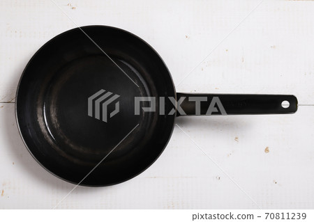 Iron pan 70811239