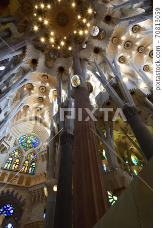 Sakurada Familia 70813059