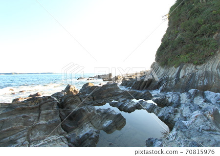 Miura Peninsula Arasaki / Shiosai no Michi Komori Anagura-Benzaiten Island 70815976