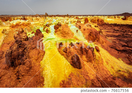 A spectacular view of the colorful surroundings of Dallol volcano, which I stopped by on a tour of the Danakil Desert in Ethiopia 70817556