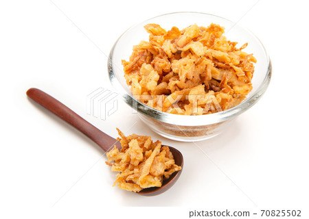 fried onions fried onions 70825502