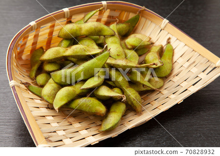 Tamba black soybeans (raw) Tamba black soybeans (raw) 70828932