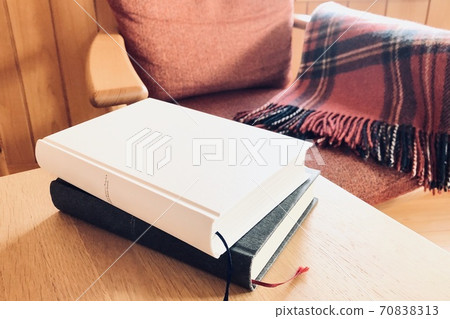 Warm Room Book Reading Chair Chair Sofa Reading Autumn Autumn Nights Stay Up late 6 Warm Room Book Reading Chair Chair Sofa Reading Autumn Autumn Nights Stay Up late 6 70838313