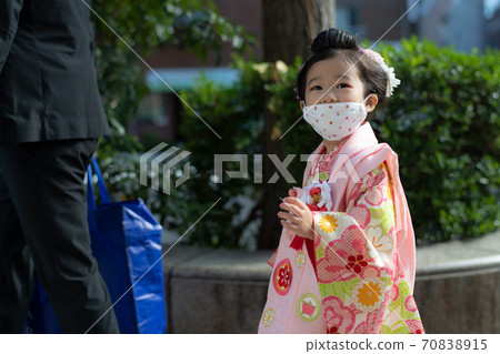 Exciting and throbbing princess at Shichigosan for the first time Exciting and throbbing princess at Shichigosan for the first time 70838915
