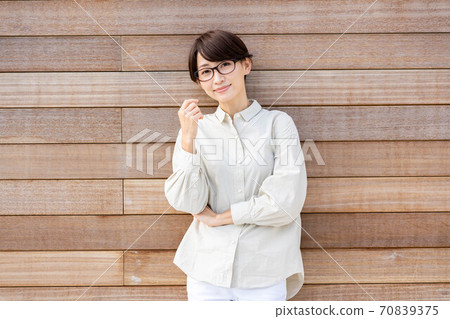 Women Wood Fence Lifestyle Slow Life Relax Women Wood Fence Lifestyle Slow Life Relax 70839375