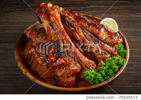 Spareribs Spareribs 70839553