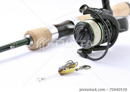 Micro frog lure set with fishing tackle Micro frog lure set with fishing tackle 70840539