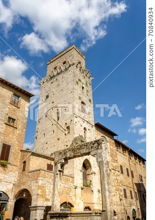 Famous San Gimignano Medieval Village, Italy, Europe Famous San Gimignano Medieval Village, Italy, Europe 70840934