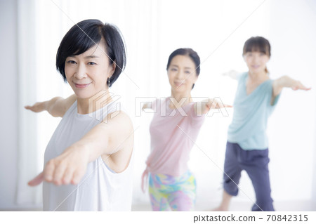 Yoga class for women in their 50s Yoga class for women in their 50s 70842315
