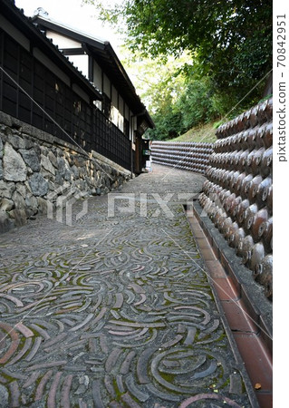 Tokoname ware Tokoname ware 70842951