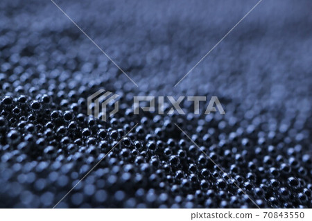 冰冷的心 70843550