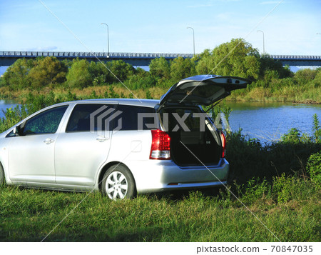Car with open back door Car with open back door 70847035