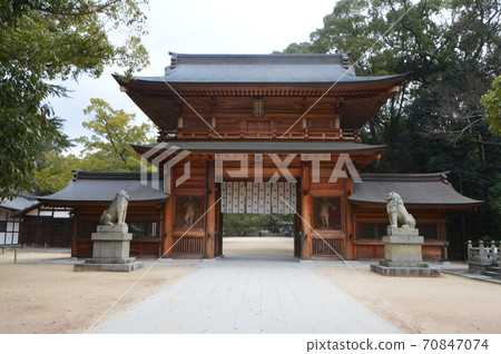 小山神社的“大門”(愛媛縣今治市近島町宮浦) 小山神社的“大門”(愛媛縣今治市近島町宮浦) 70847074