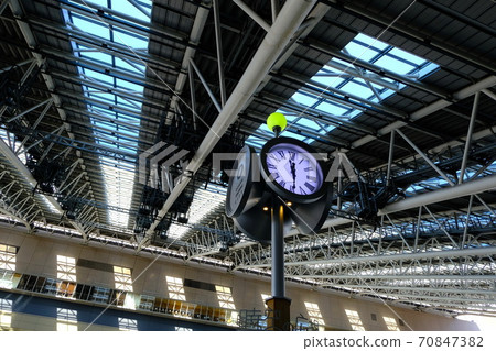 Osaka Station Space-Time Square 70847382