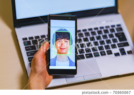 Face recognition security eKYC DX [Image of digitization of authentication] 70860867
