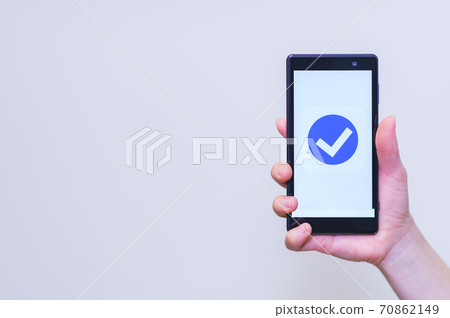 Digital authentication Smartphone authentication Verify [Image of digital authentication] 70862149