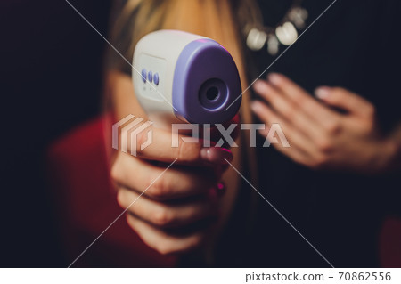 Infrared thermometer Digital non-contact body for patients. Infrared thermometer Digital non-contact body for patients. 70862556