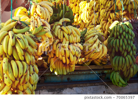 Banana 70865397