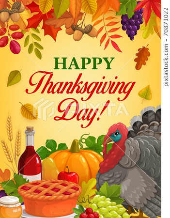 Thanksgiving Day dinner with turkey and pumpkin 70871022