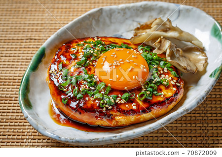 Tsukimi Tsukune Berg Tsukimi Tsukune Berg 70872009