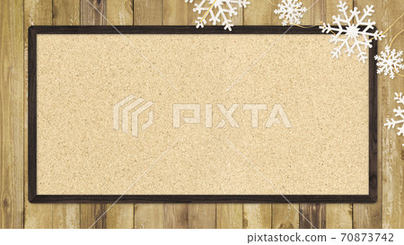 Snow ornaments and corkboards-there are multiple variations Snow ornaments and corkboards-there are multiple variations 70873742