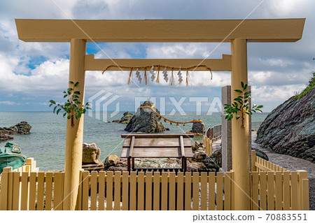 Ise Futamiokitama Shrine Hinode Harukasho 70883551