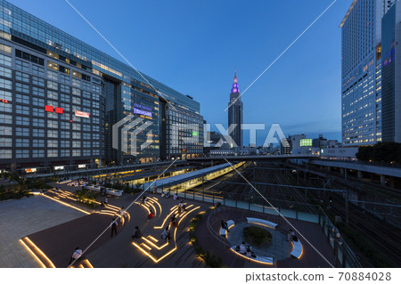 Scenery seen from Shinjuku Busta 70884028