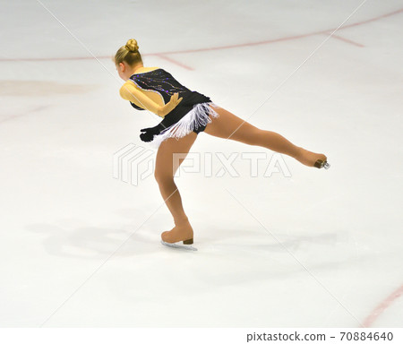Girl figure skating Girl figure skating 70884640