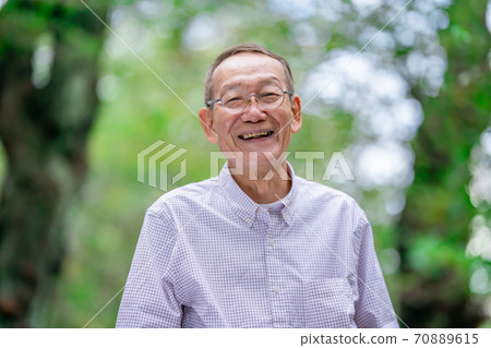老人的肖像 70889615