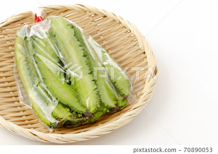 Winged bean (Urizumi bean) in a bag Winged bean (Urizumi bean) in a bag 70890053