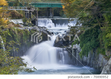 山梨田原瀑布 山梨田原瀑布 70890952