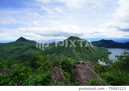 Looking toward Lake Haruna from the summit of Mt. Eboshigatake on Mt. Haruna, Gunma Prefecture 70893123