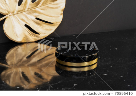 black and gold product display black and gold product display 70896410