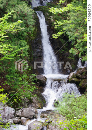 Kisoji's tourist attraction "Atera Valley Six-tiered Waterfall" Kisoji's tourist attraction "Atera Valley Six-tiered Waterfall" 70904209