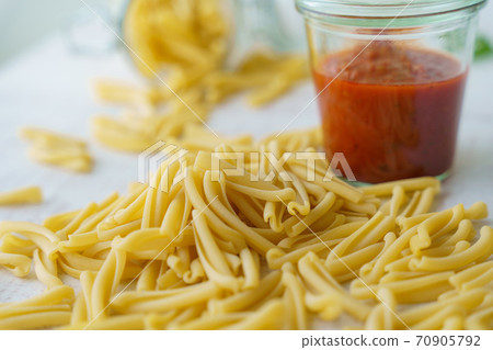 Tomato sauce pasta Tomato sauce pasta 70905792