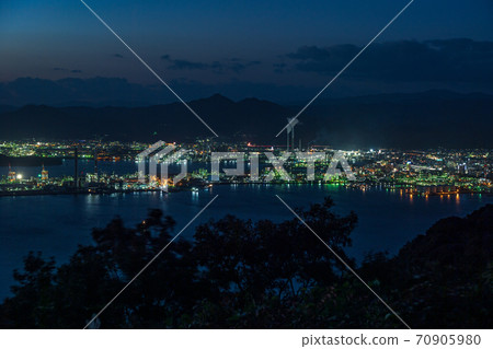 蜀南工廠黃昏夜景夜光 70905980