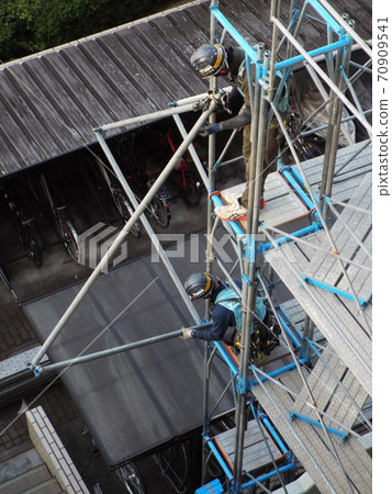 我們將治愈朝高,確保安全通過 我們將治愈朝高,確保安全通過 70909541