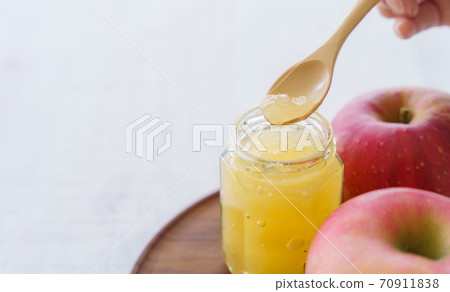 Apple jam 70911838